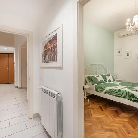 Family Apartment Vatican *