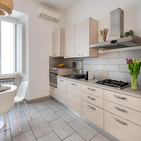 Apartment Family Apartment Vatican