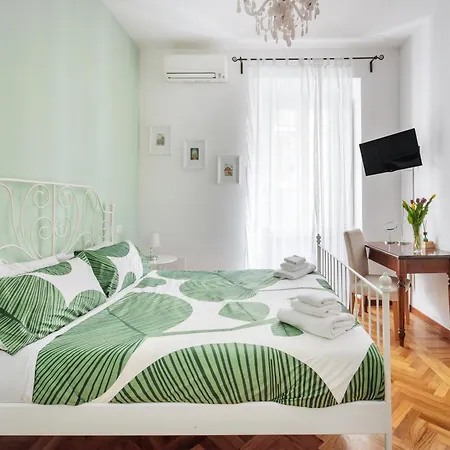 Family Apartment Vatican